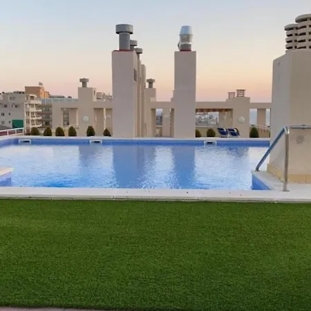 Salou Beach & Parking Apartment