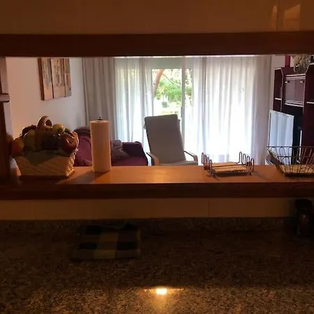 Salou Beach & Parking Apartment *